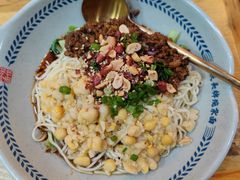 豌杂面-呼啦面馆·头牌豌杂面(爱琴海店)