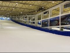 -乔波室内滑雪场