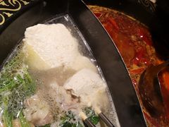 -椒香城门口重庆老火锅(美颂广场店)