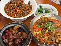 -堂瓦里·33年传统赣菜(第一街区店)