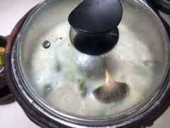 豆浆一锅鲜-佬麻雀·剁椒鱼头(京基KK One店)