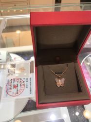 -周大生CHOW TAI SENG(成山路巴黎春天店)