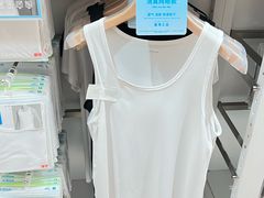 -优衣库(南宁江南万达店)