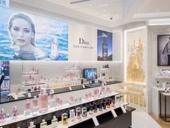 -Dior迪奥(上海世茂广场店)