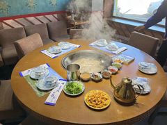 -双德铁锅黑头羊