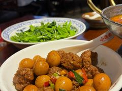 鹌鹑蛋烧肉丸-小柴米·传统江西菜(万寿宫店)