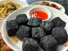 -芦茨金富饭庄·25年老字号·专做稻草鸡