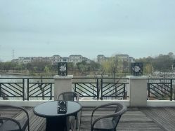 -卓玥国际月子会所(罗山路店)