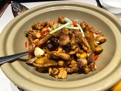 -绿草地·湘菜(7mall店)