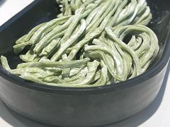 -左庭右院鲜牛肉火锅(金山万达店)