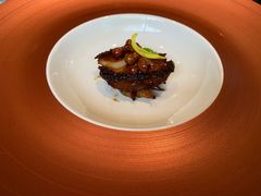 菰蒲叶酱烧鲜鲍-柒厢食事雅谈