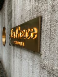 -LA GRACE高端婚纱礼服定制馆