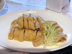 -品悦酒店(三林古镇店)