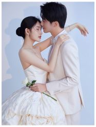 -苏菲雅婚纱摄影(西三路)