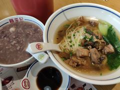 -蓉李记成都名小吃(武汉菱角湖万达店)