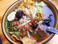 -韦记螺蛳粉(NO2店)