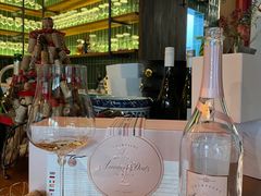 -Wine Universe 宇宙酒馆