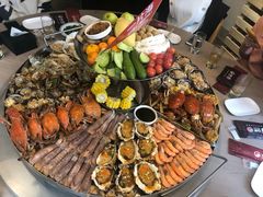 -日进一片海.生腌海鲜火锅.宵夜烧烤(三里屯总店)