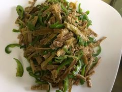 -红泥美食坊(良安路店)