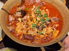 -张翻越·川渝冒菜·武汉黑鸭煲(城北万象城店)