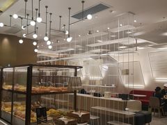 面包甜点陈列柜-奈雪的茶(华侨城创意园店)