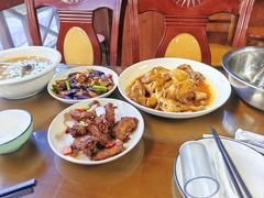 -芦茨金富饭庄·25年老字号·专做稻草鸡