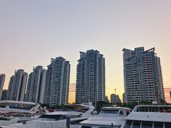 -三亚游船旅游中心(三亚鹿回头游艇游船公共码头店)