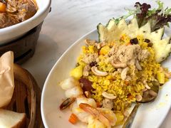 南洋菠萝炒饭-星怡会·新加坡新美食(苏州中心店)
