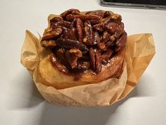 焦糖胡桃卷-CHOCMONS巧克怪兽(屏风街店)