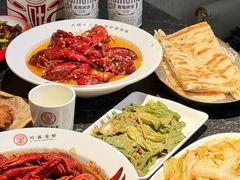 -叶派龙虾•招牌香辣蟹·海鲜(中海国际店)
