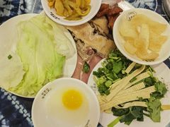 -桥香园云南过桥米线(金马碧鸡店)