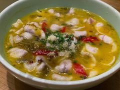 酸菜鱼-新白鹿餐厅(爱琴海购物中心店)
