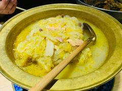 大骨头炖酸菜-关东小磨东北菜(上海长风大悦城店)