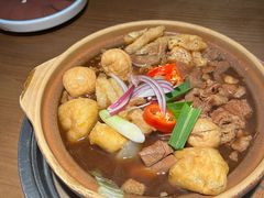 -蔡婶牛腩牛杂煲(长安万科店)