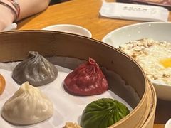 -乐忻皇朝(上海中心大厦店)