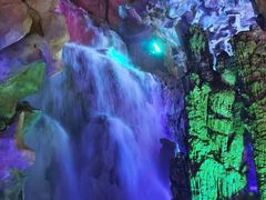 -泰安地下龙宫景区