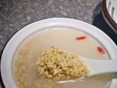 甜胚子-马老六清真餐厅(雁滩店)