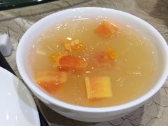 银耳木瓜汤-荣誉国宴楼(美食城店)