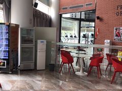 -一兆韦德健身(慧芝湖店)