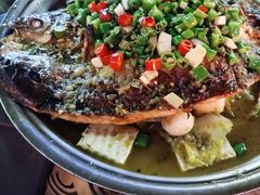 -令狐冲·炭烤活鱼(宝龙店)