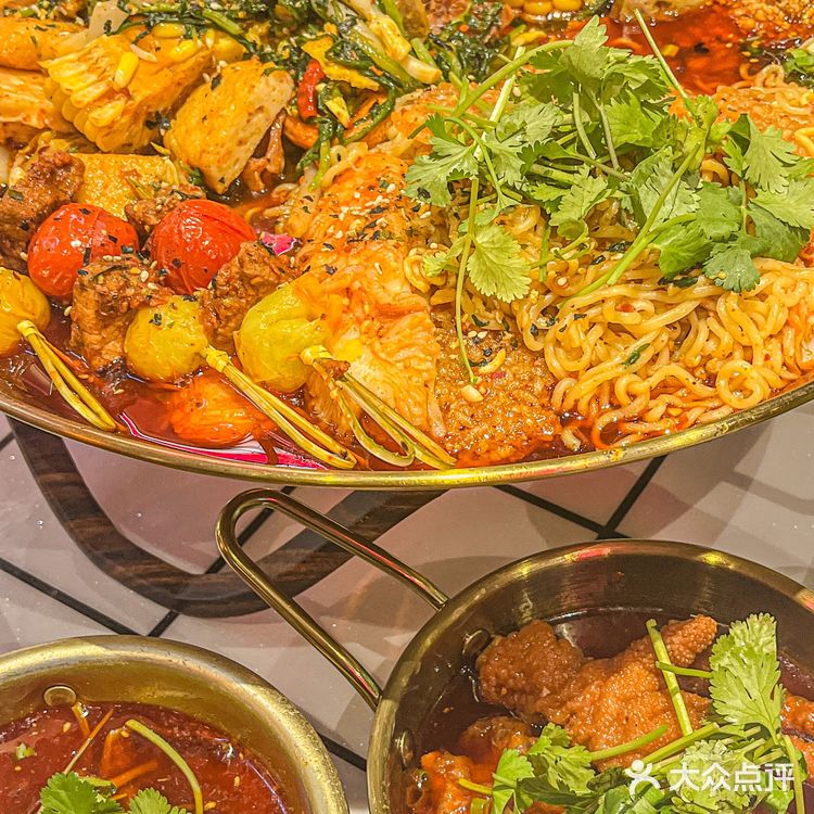 老板说这个是内蒙古的展现！真的很有创意了