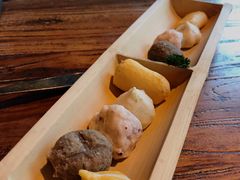 -老牌坊云南鱼豆花火锅(爱建店)