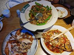 -费大厨辣椒炒肉(万家丽一店)