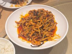 -渝信川菜 · 川味家常菜(财富购物中心店)