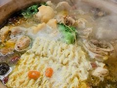 -威邵鸡煲(西华路总店)