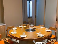 包厢-佬土鹅肠火锅(中建大观店)