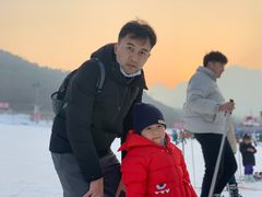 -济南卧虎山滑雪场