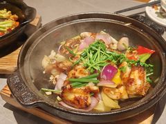-得意啫·广东啫啫煲(前海HOP店)