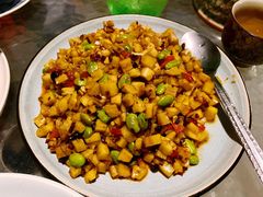 剁椒藕丁-吉事利茶餐厅