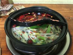 -灌县老妈砂锅串串香(万科红生活广场店)